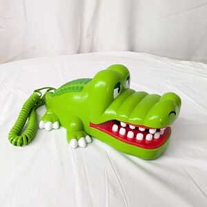 Mtv Floribama Shore Green Crocodile Novelty Landline Phone